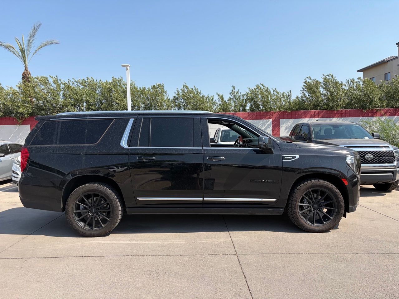 gmc yukon xl 2022 1GKS2JKT2NR166754 image gmc yukon xl 2022 1GKS2JKT2NR166754 image